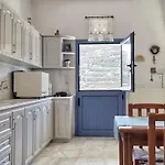 Tinoshomelidays Residences Venardatos