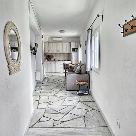 Tinoshomelidays Residences Venardatos