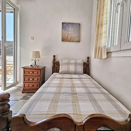Tinoshomelidays Residences Venardatos
