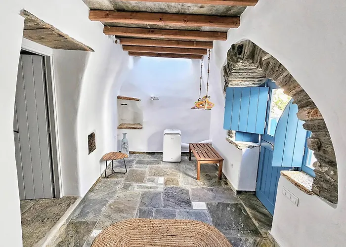 Tinoshomelidays Residences بيت للعطل